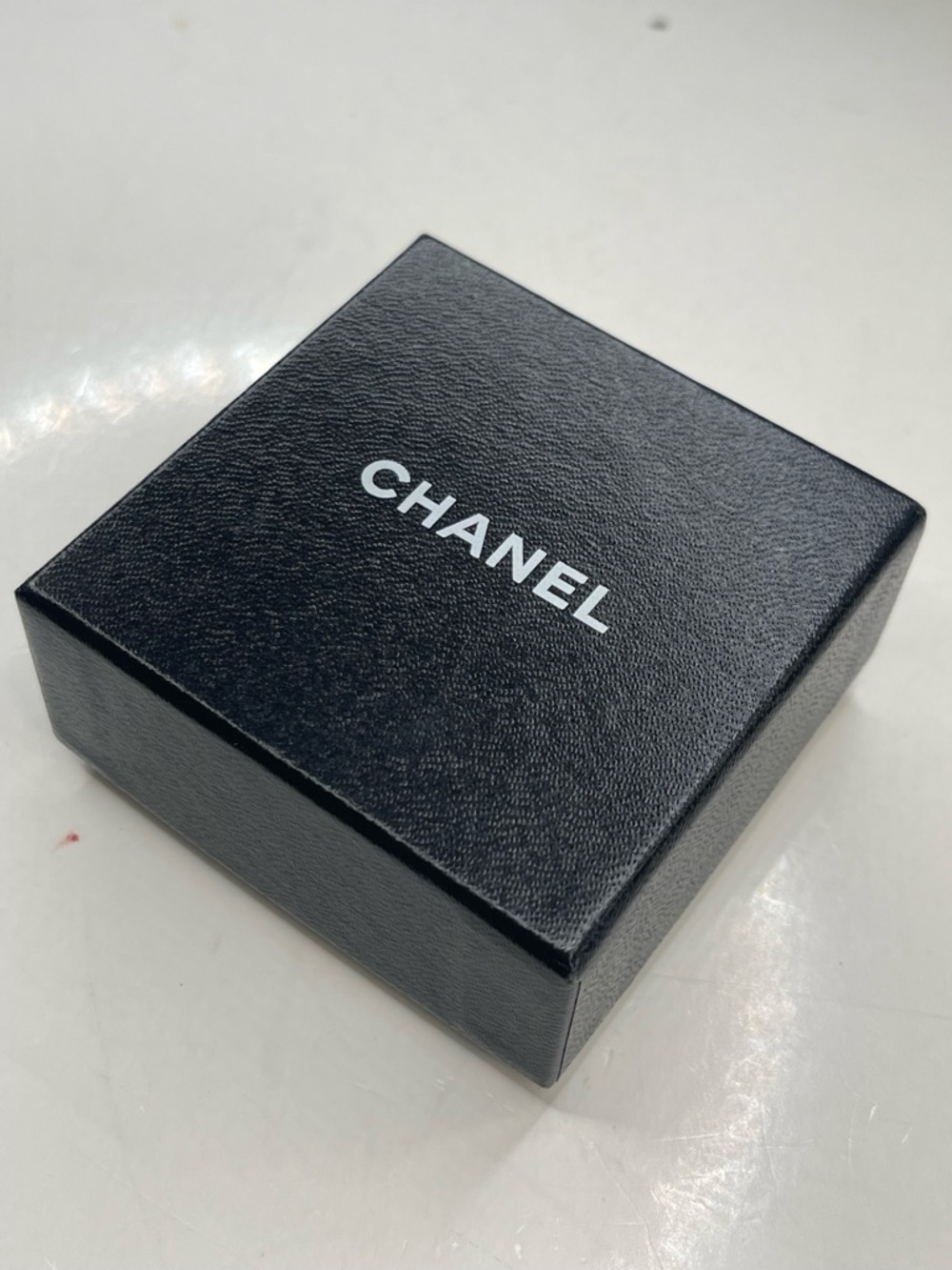 CHANEL Gold-Tone Crystal Disc Pendant Necklace - Picture 9 of 9